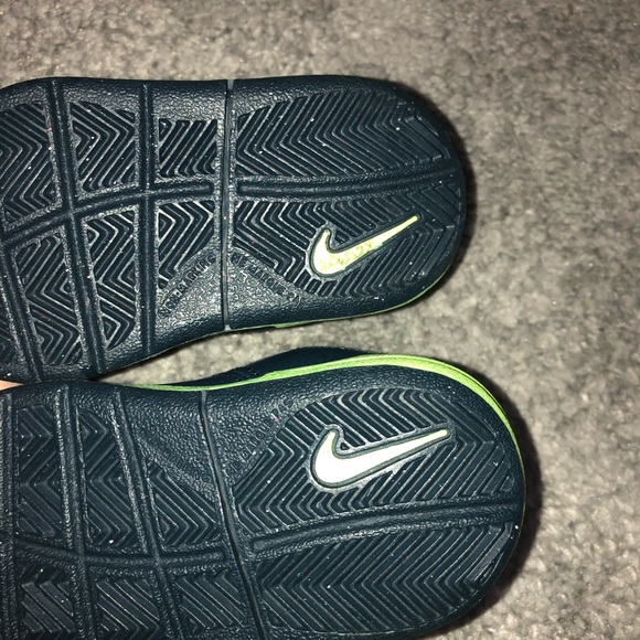 Brand new Nike infants/baby shoes size 3 - Picture 4 of 5